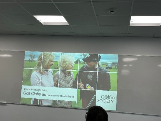 Golf in community 2